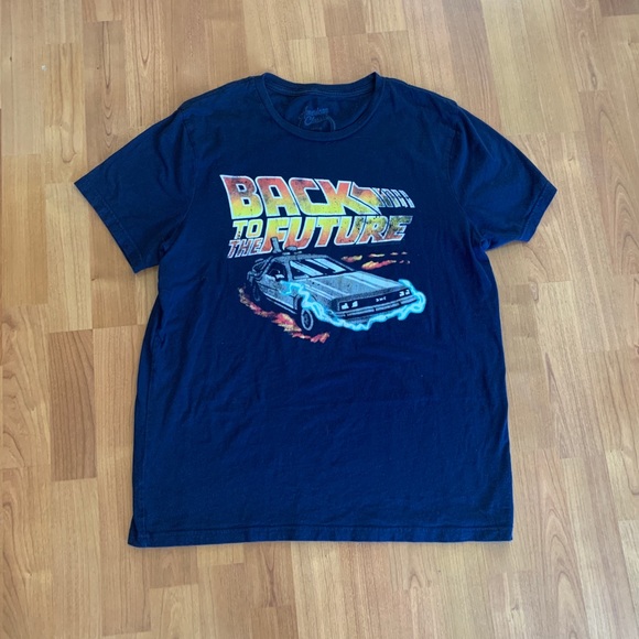 BACK TO THE FUTURE VINTAGE STYLE TEE NAVY DELOREAN - Picture 1 of 3